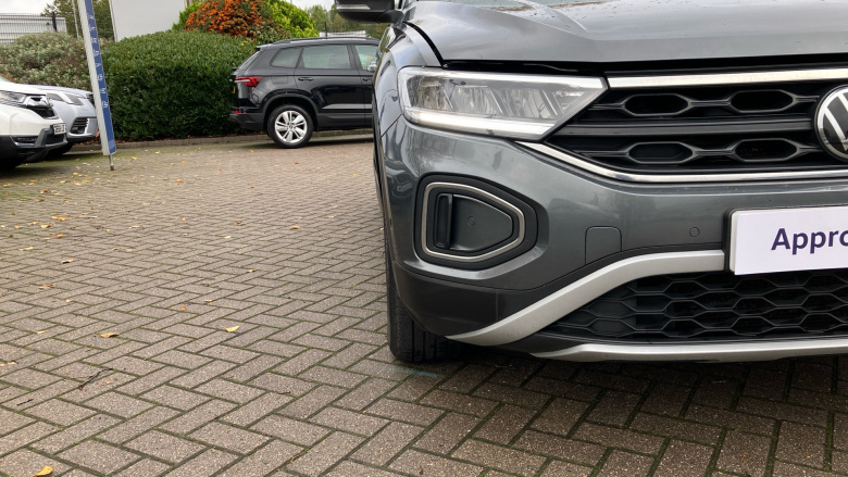 Volkswagen T-Roc 1.5 TSI Life 5dr DSG Petrol Hatchback